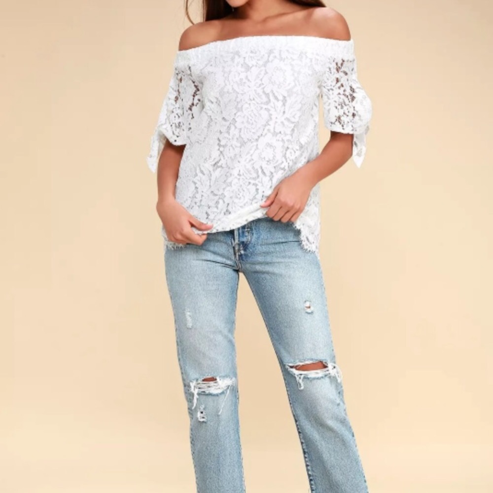 Lulus Ivory Lace Off The Shoulder Top Sz L EUC